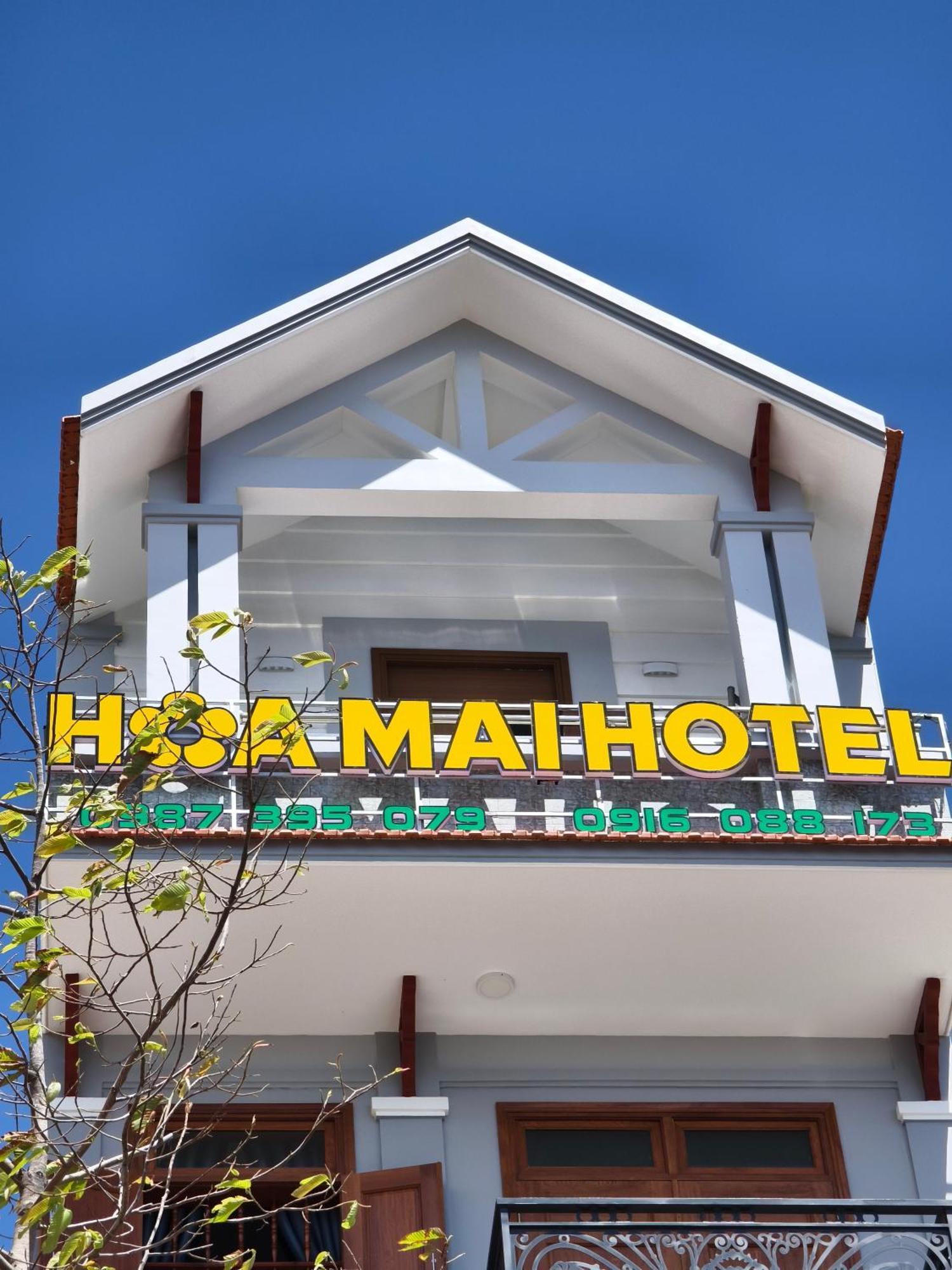 Hotel Hoa Mai CON DAO Bagian luar foto