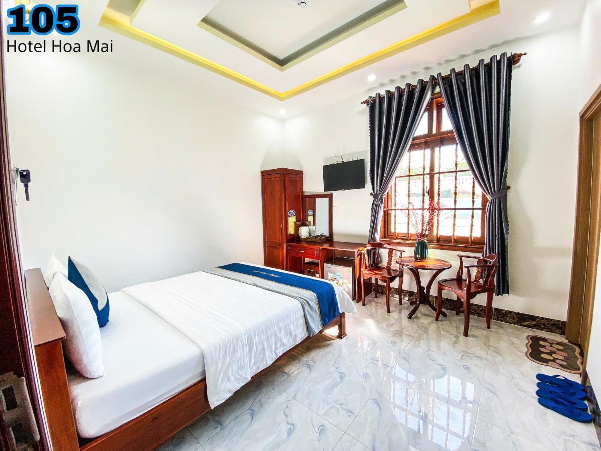 Hotel Hoa Mai CON DAO Bagian luar foto